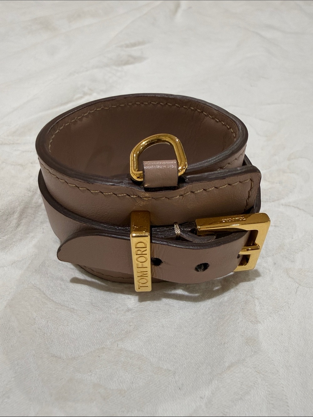 Tom Ford Double-Wrap Leather Bracelet with Gold-Tone Hardware